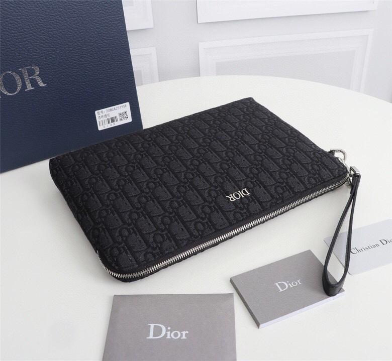 Christian Dior Clutch Bags